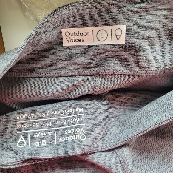 Outdoor Voices Colorblock 7/8 Dipped Warmup Legging Green gray size L - Picture 4 of 5
